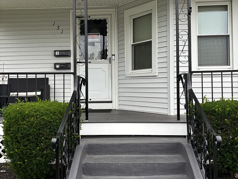 151 S Spruce St #1 — Photo 17