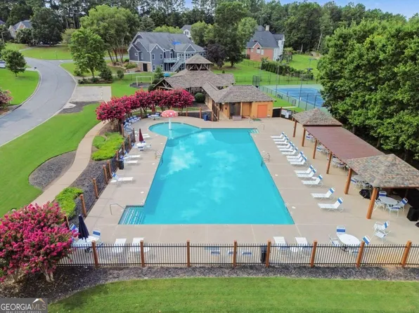 3 Willow Trce SW, Cartersville, GA 30120