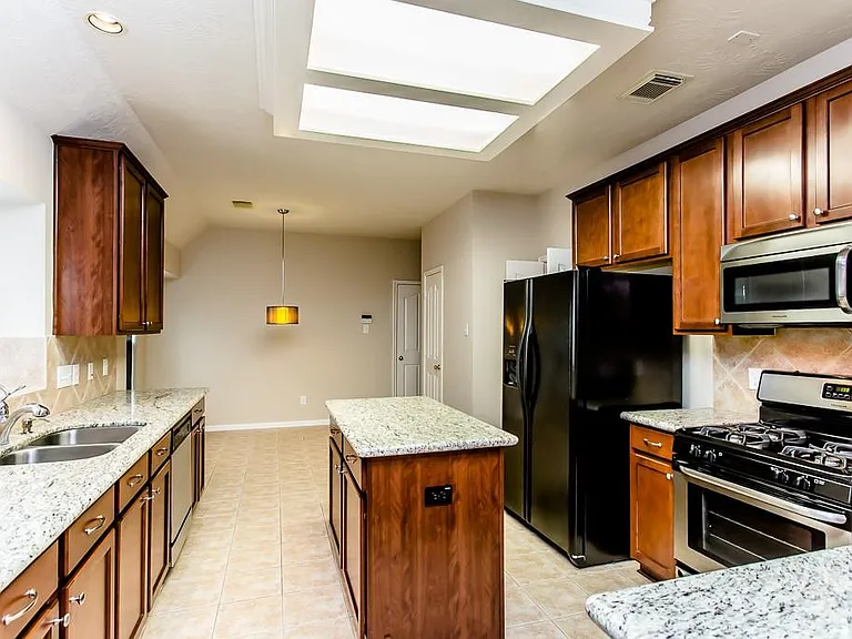 11 Fair Light Ct — Photo 11