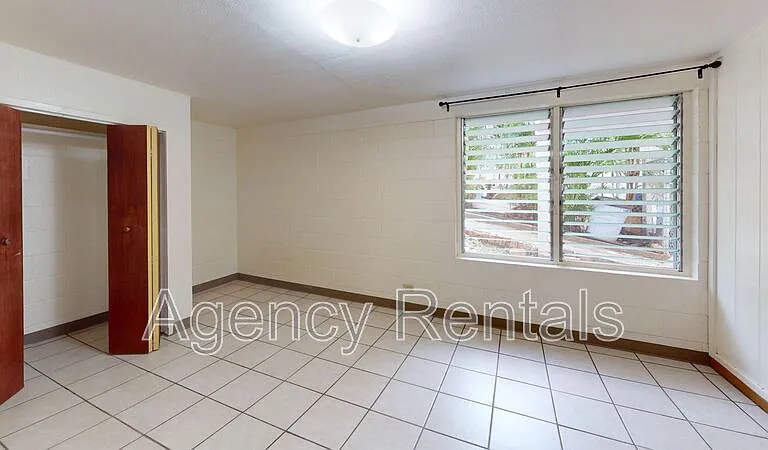 1145 Ukana St — Photo 7