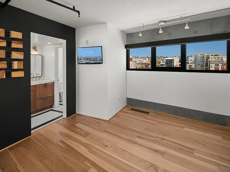1780 Kettner Blvd #802 — Photo 9