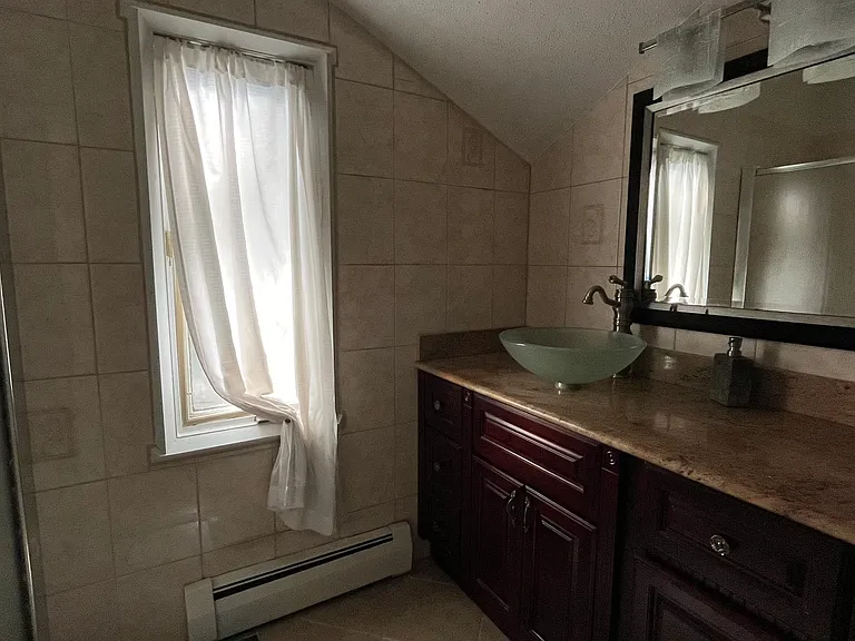 7 Staunton Ct #G — Photo 19