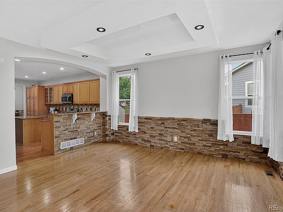 5th image of 17490 E 104th Place