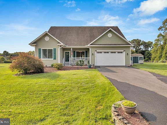 2nd image of 28460 Cedar Ridge Dr