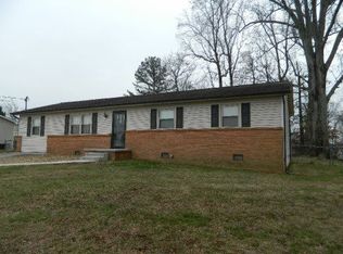 7513 Gibbs Rd, Corryton, TN 37721