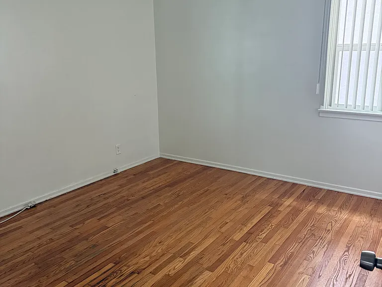1230 S Sherbourne Dr #7 — Photo 6
