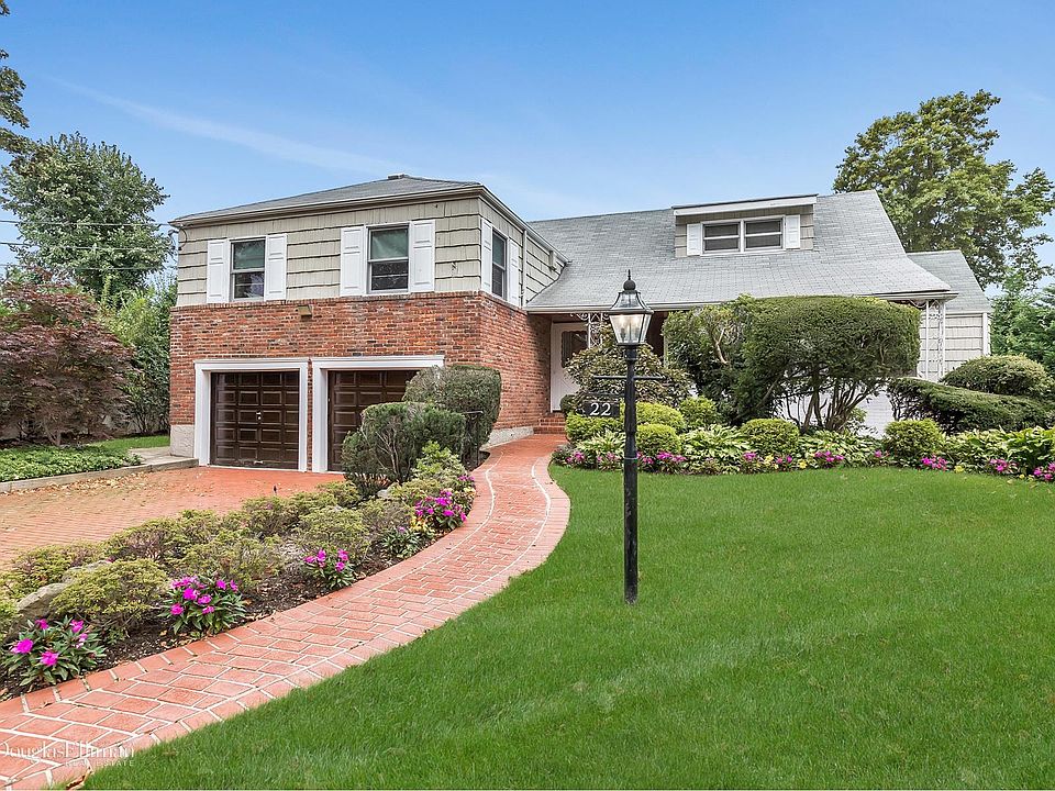 1st image of 22 Arthur Dr