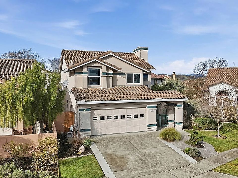 1st image of 45 Cove Ct