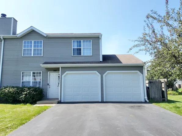 510 Meadow Hill Ln, Round Lake Beach, IL 60073