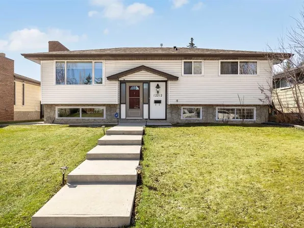 12212 N Canfield Rd SW, Calgary, AB T2W 1J9