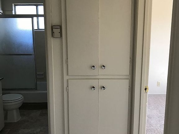 4th image of 1007 Willow St APT 16
