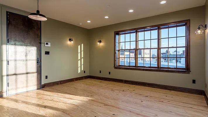 Rented by Nooklyn NYC LLC | media 9