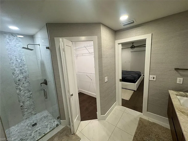 27500 Suffridge Dr — Photo 16