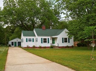 1521 Rankin Rd, Greensboro, NC 27405