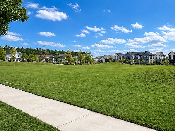4th image of 113 Pocket Bend Cir #113