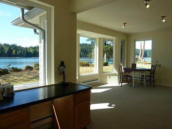 5th image of 1850 E South Island Dr
