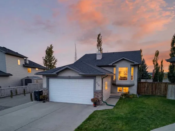 338 SE Silkstone Cv W, Lethbridge, AB T1J 2A3