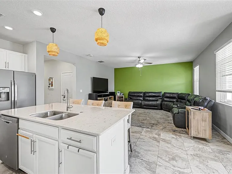 1734 Black Maple Pl — Photo 8