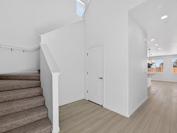 2nd image of 1529 Crimson Way