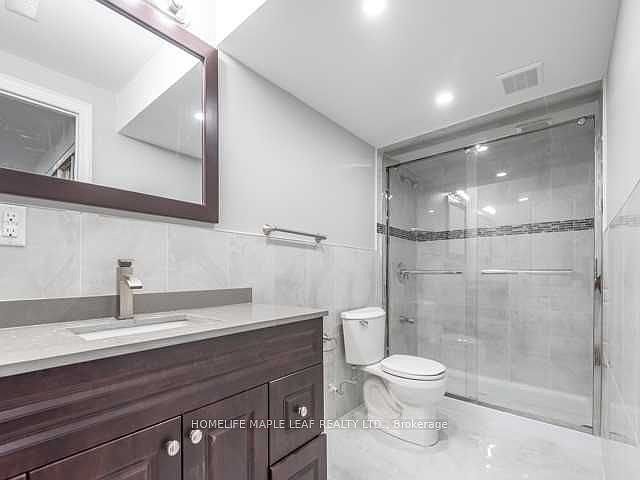 1st image of 5 Troyer St