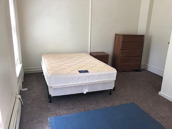 4th image of 21 Owego St