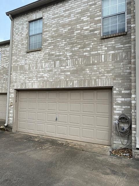 1st image of 3218 Holly Hall St