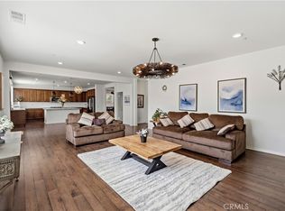 6882 Keyway Ct, Jurupa Valley, CA 91752
