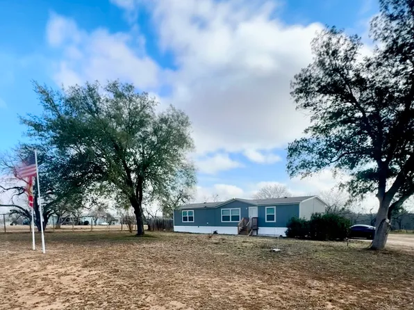 4858 Stanislaus, Adkins, TX 78101