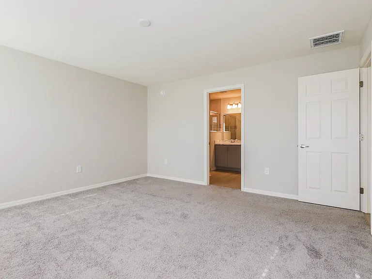 905 1st Dr — Photo 12