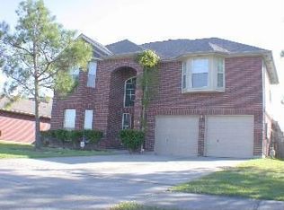 215 Colony Creek Dr, Dickinson, TX 77539