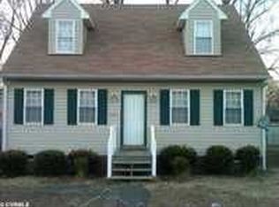2307 Trenton St, Hopewell, VA 23860