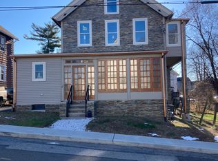 17 Ralph St, Beacon, NY 12508