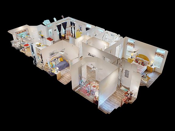 2nd image of 1907 Woodcrest Dr