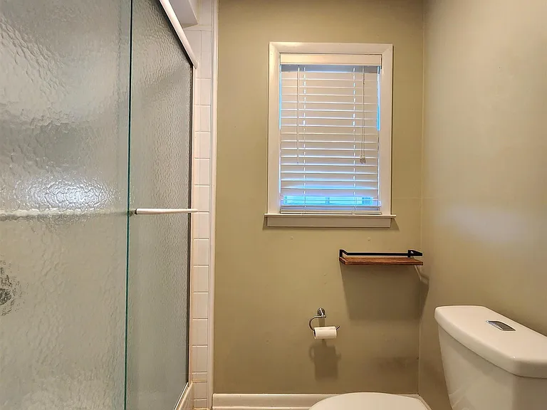 6107 Trailwood Dr — Photo 24