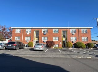 310 Evergreen St APT 9, Pawtucket, RI 02861