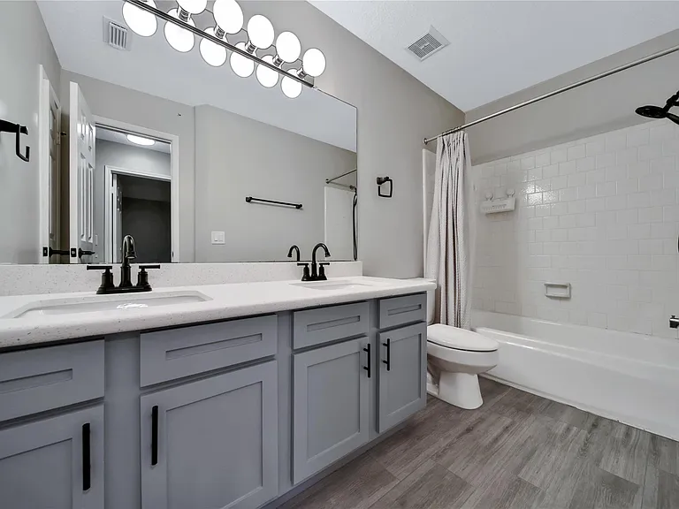11 Windledge Pl — Photo 25