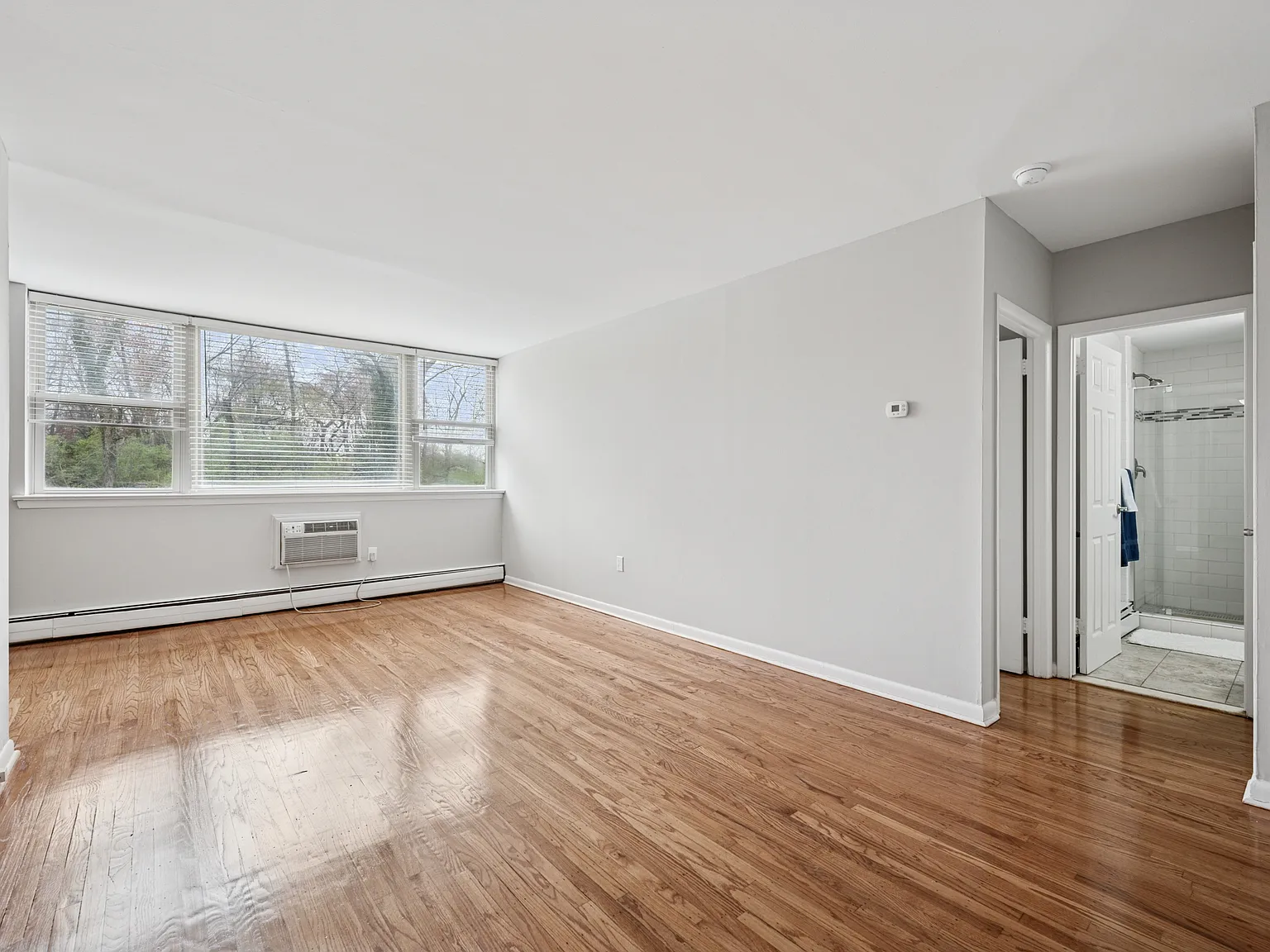 Willow Bend Apartments — Photo 3