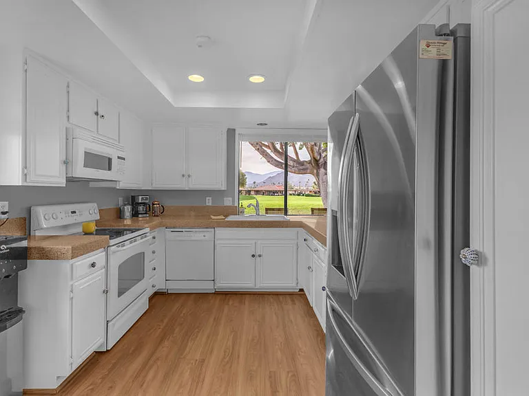 17 Lugo Dr — Photo 44