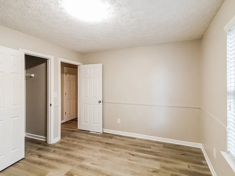 5030 Gillsville Hwy — Photo 14