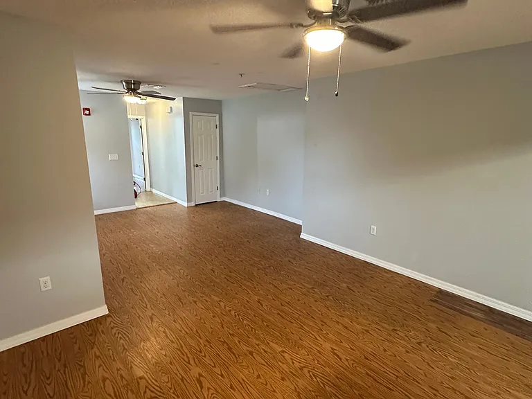 815 Florida Ave #C — Photo 5