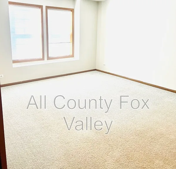 1408 W Crane St #6 — Photo 10