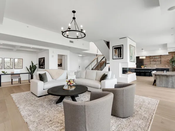 125 N Hamilton St Unit 1402, Madison, WI 53703