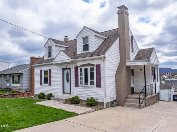 411 28th Ave, Altoona, PA 16601