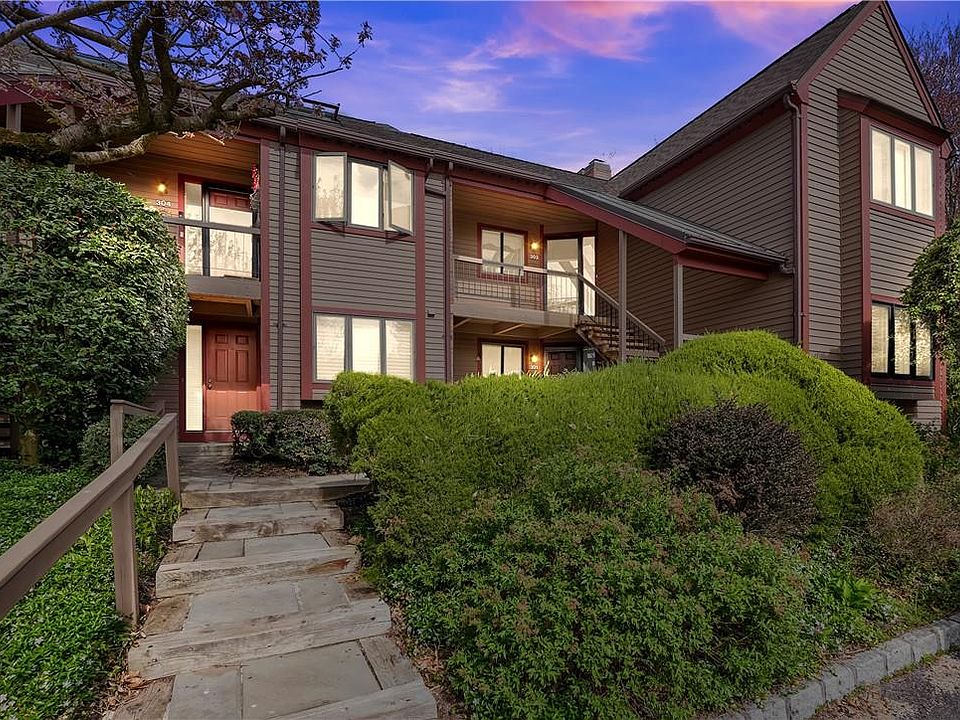 1st image of 302 Eagle Bay Drive