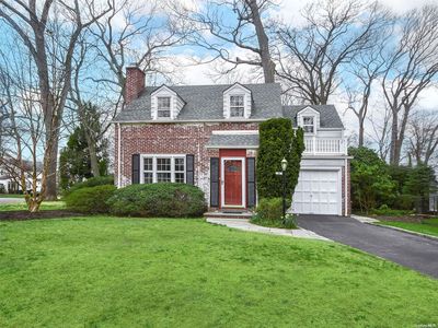 18 Polly Lane, Glen Head, NY, 11545