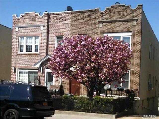 1st image of 5058 42nd St