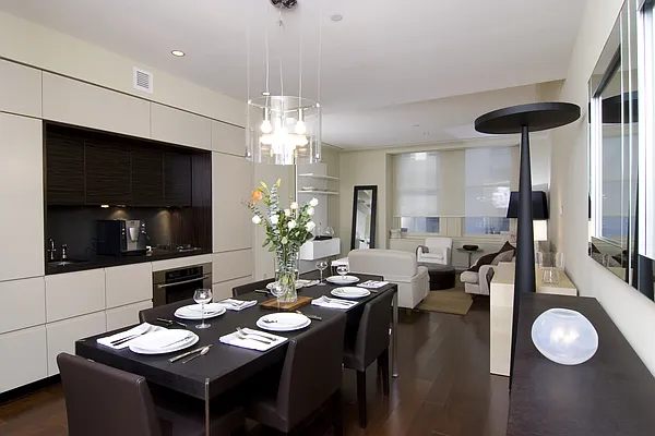 Rented by Compass | media 22