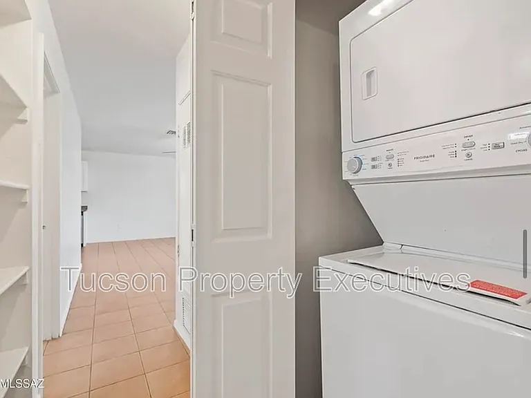 1107 W Sonora St #1 — Photo 18
