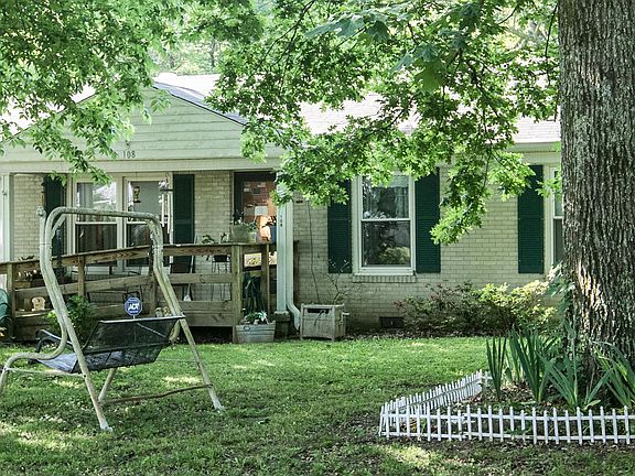 2nd image of 108 Wildwood Dr