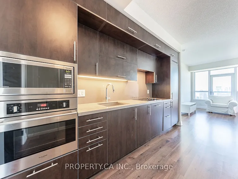 5 Sheppard Ave E #3422 — Photo 8